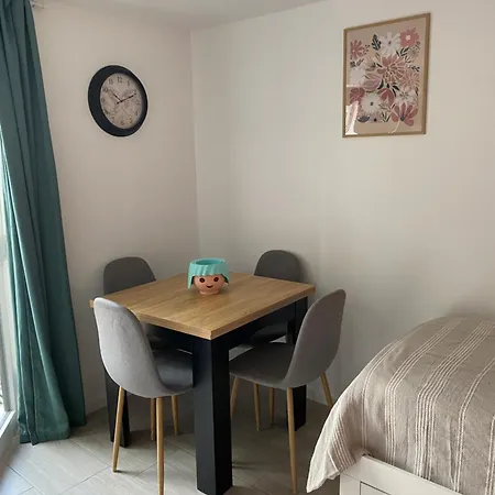 Ferienhaus De La Baroud Family